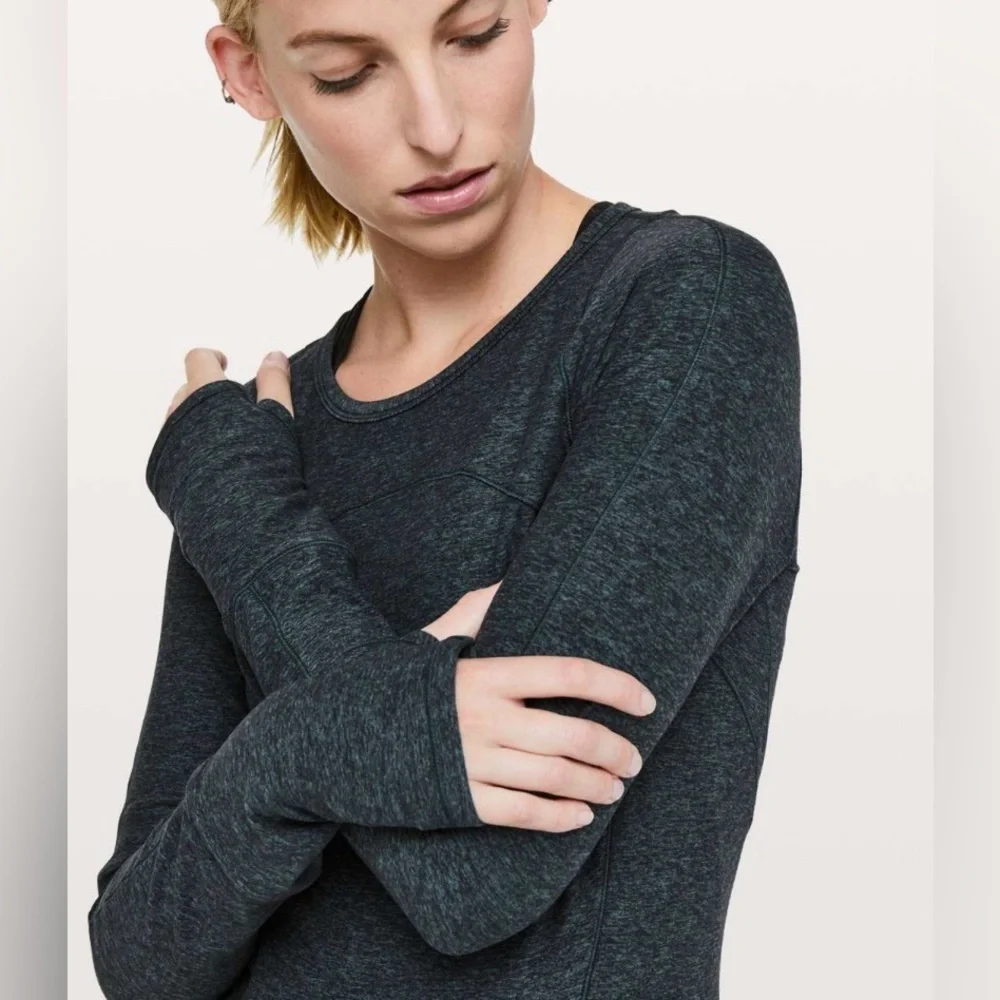 Lululemon Cypress Kiss Long Sleeve, Size 6